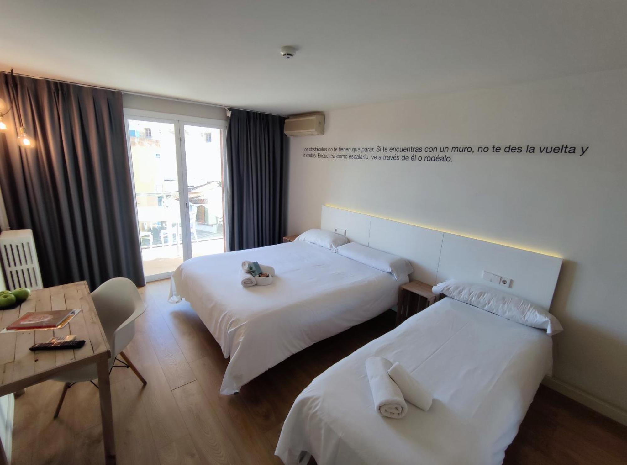 Hotel Dynamic Caldetes Barcelona 3*